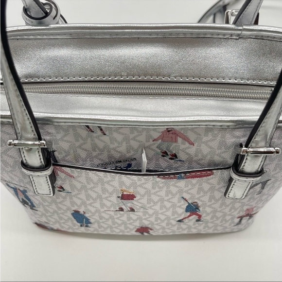 Michael Kors JST Xsmall Top Zip Tote Bag - Picture 12 of 13